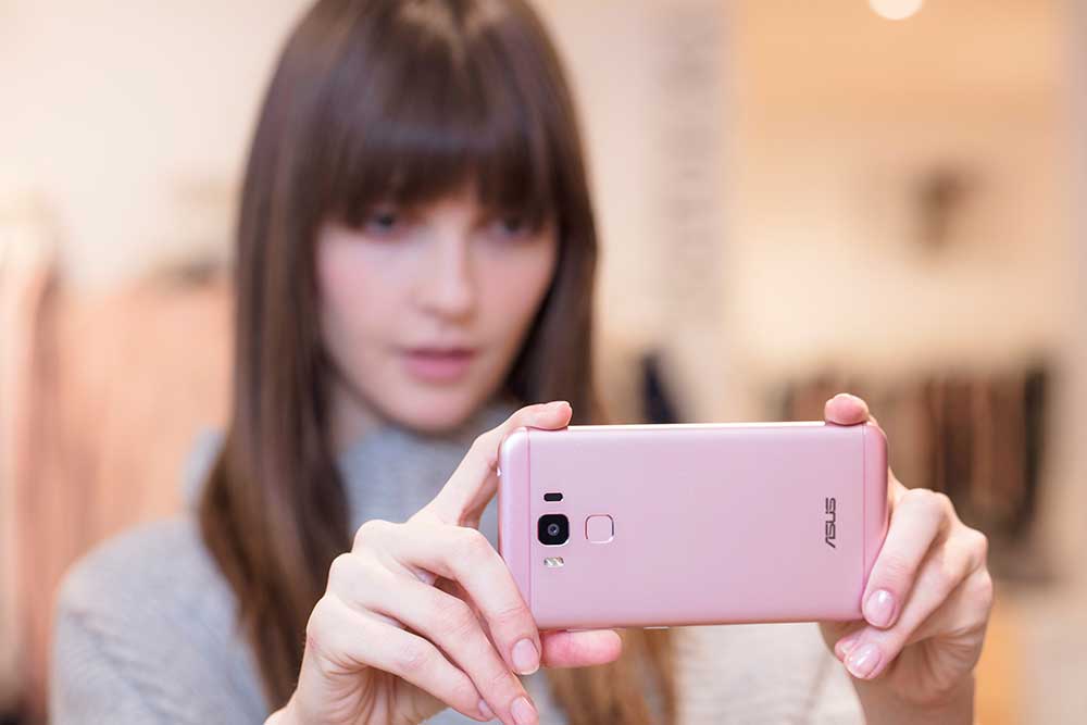 ASUS Zenfone 3 Max #GaAdaMatinya Kini Hadir dengan Warna Pink!